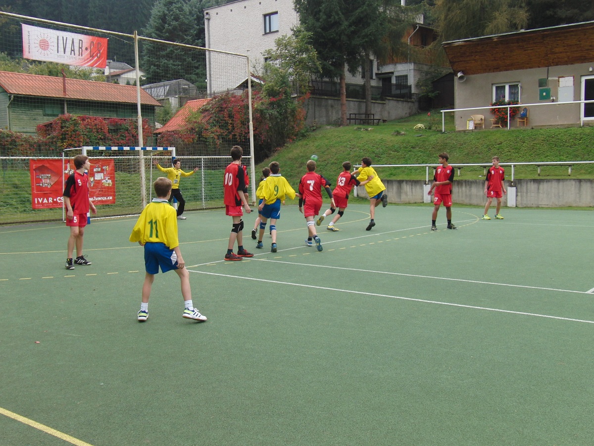4.mistrovský turnaj starších žáků - Všenory 4.10. 2014 - fotka 10