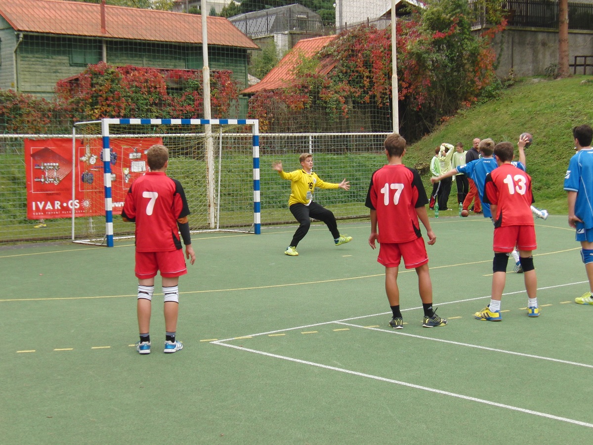 4.mistrovský turnaj starších žáků - Všenory 4.10. 2014 - fotka 2