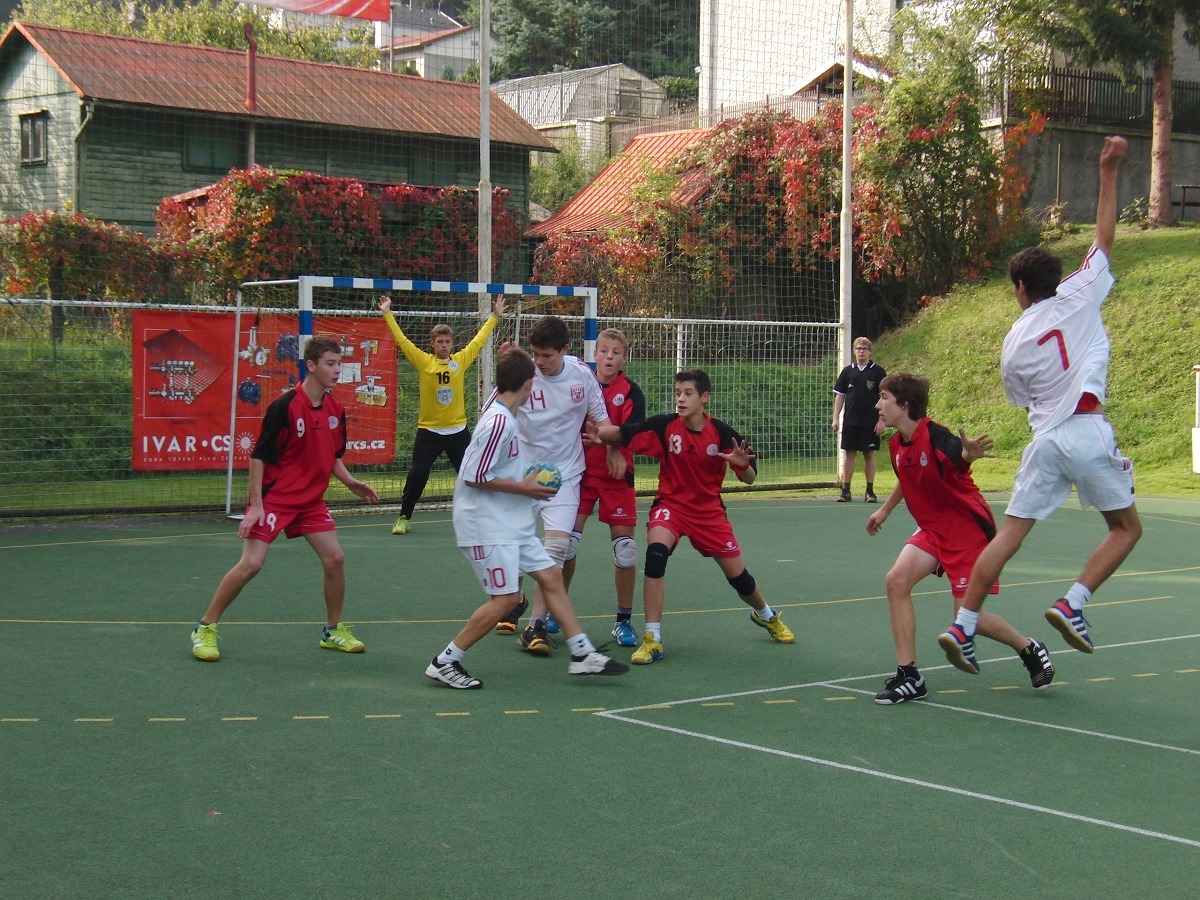 4.mistrovský turnaj starších žáků - Všenory 4.10. 2014 - fotka 8