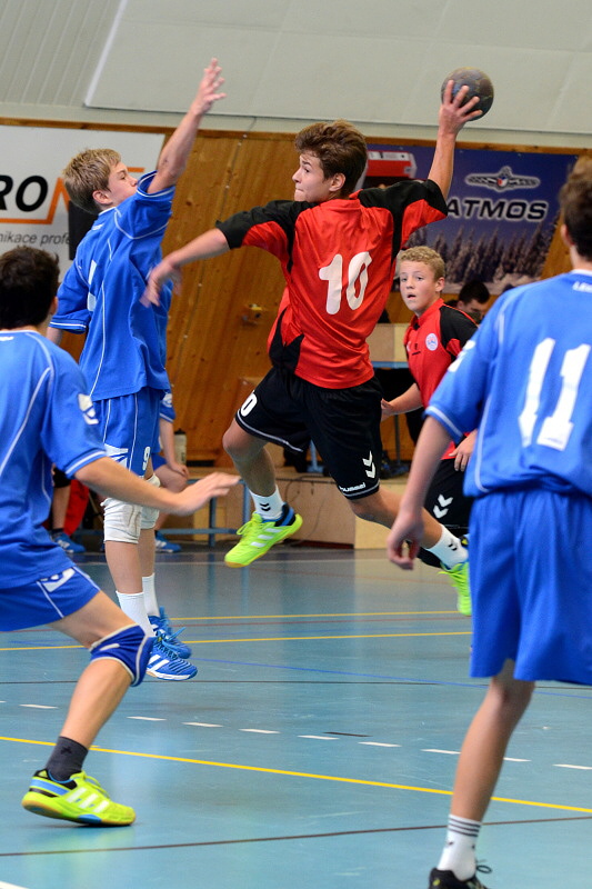 5.mistrovský turnaj starších žáků - Bělá pod Bezdězem 12.10.2014 - fotka 9