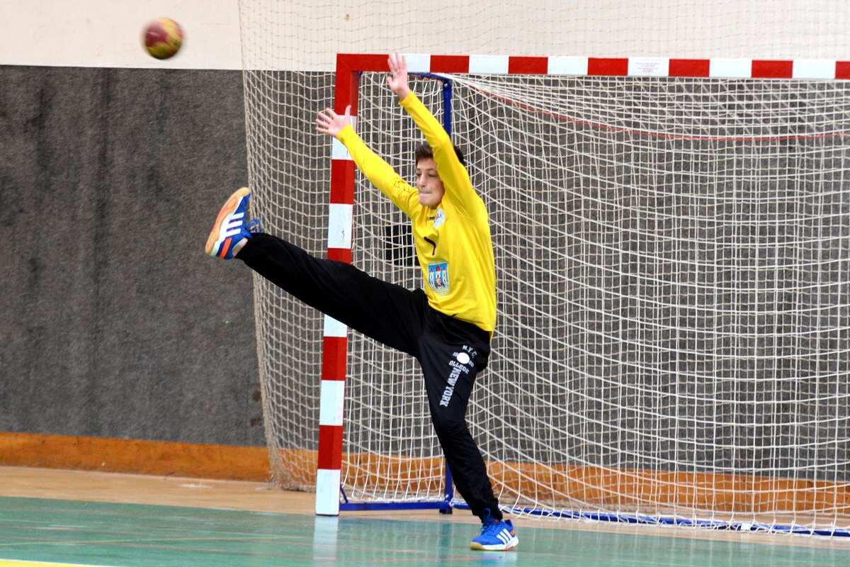 Starší žáci zakončili podzimní část dobrým výkonem - fotka 7