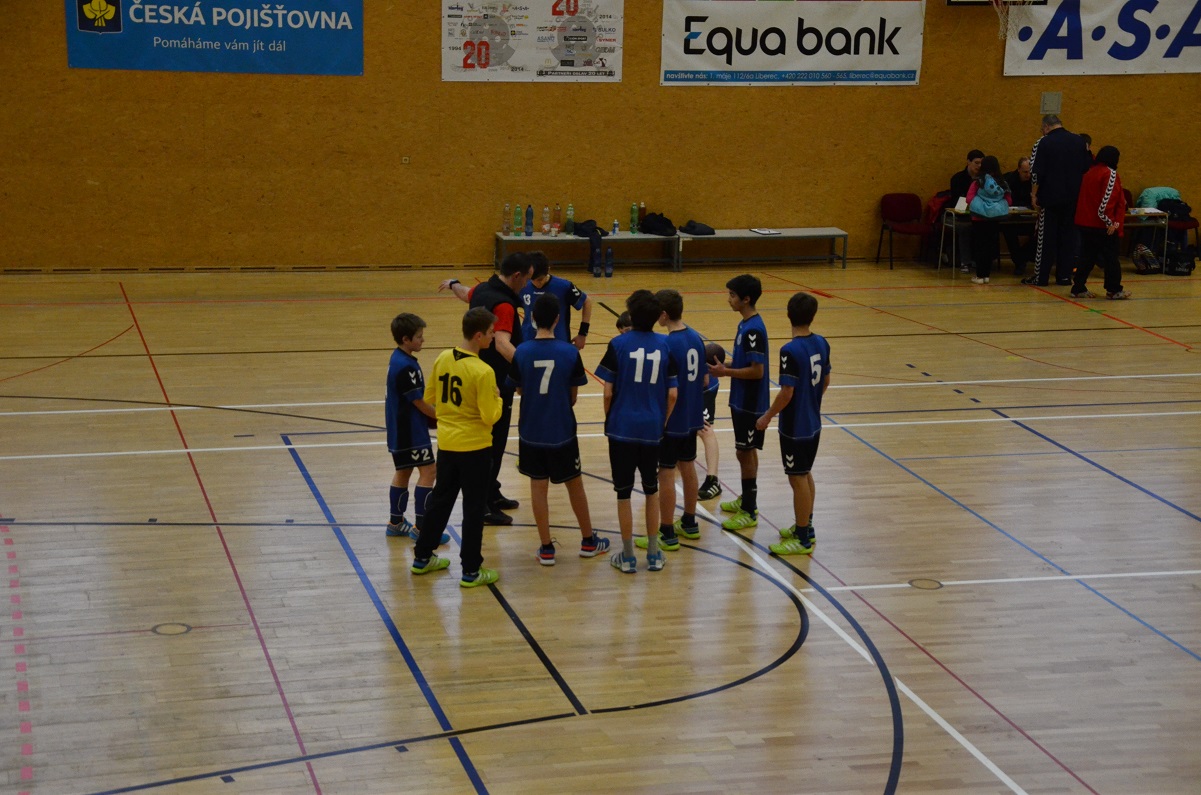 3.kolo Žákovské ligy - Liberec 28.2. 2015 - fotka 6