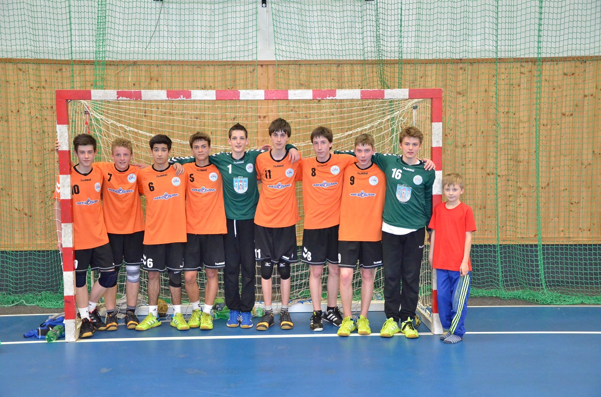 3.kolo Společného přeboru sk.A starších žáků - Bělá pod Bezdězem 26.4.2015 - fotka 2