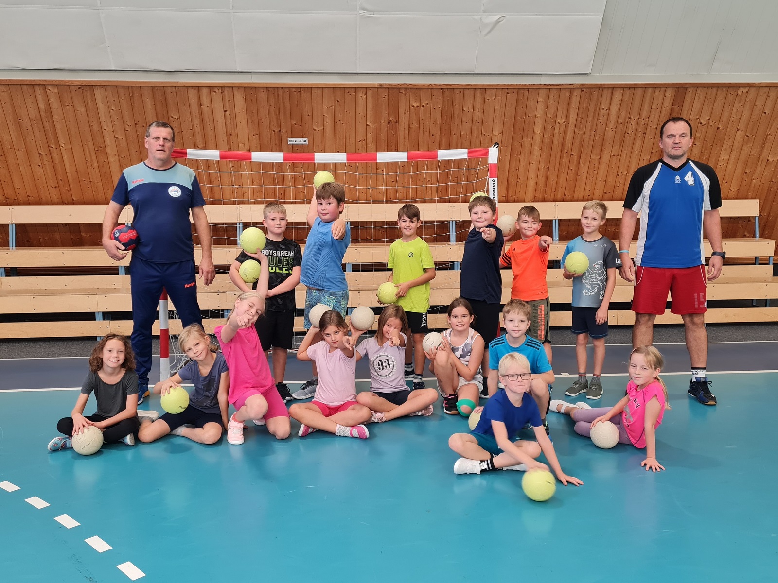 Zahájili jsme školní klub házené 22/23