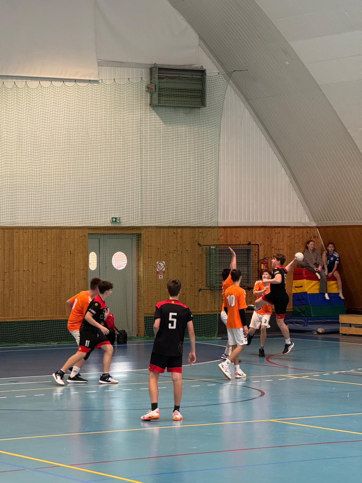 Turnaj Bělá pod Bezdězem - fotka 2