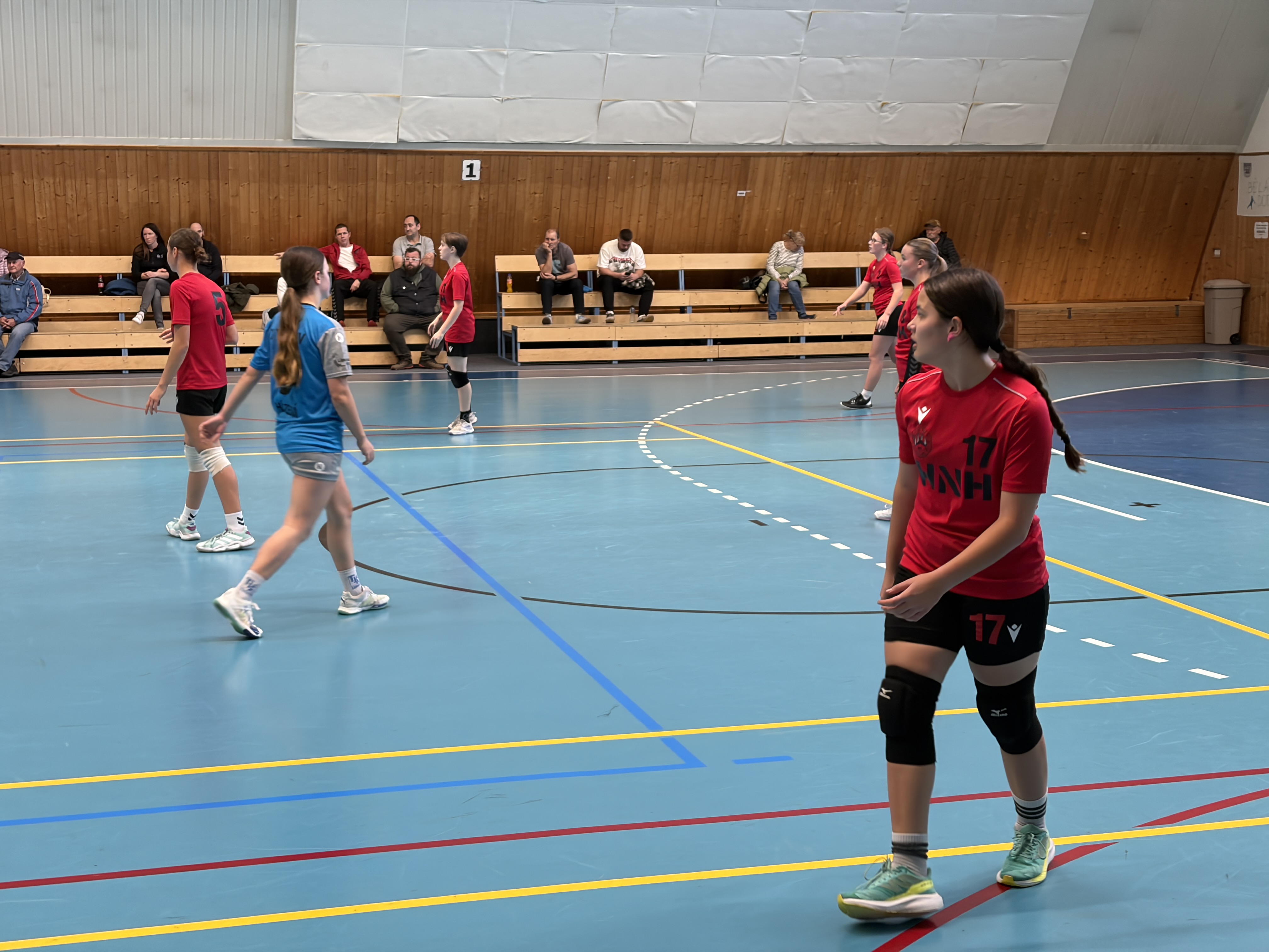 Mladší dorostenky vysoko podlehly Turnovu - fotka 2