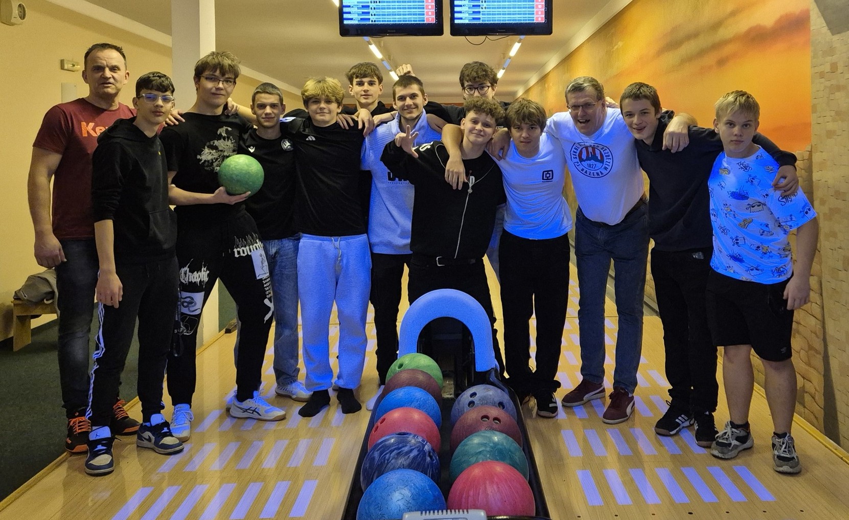 Vánoční besídky dorostenců, dorostenek a žákyň - fotka 3