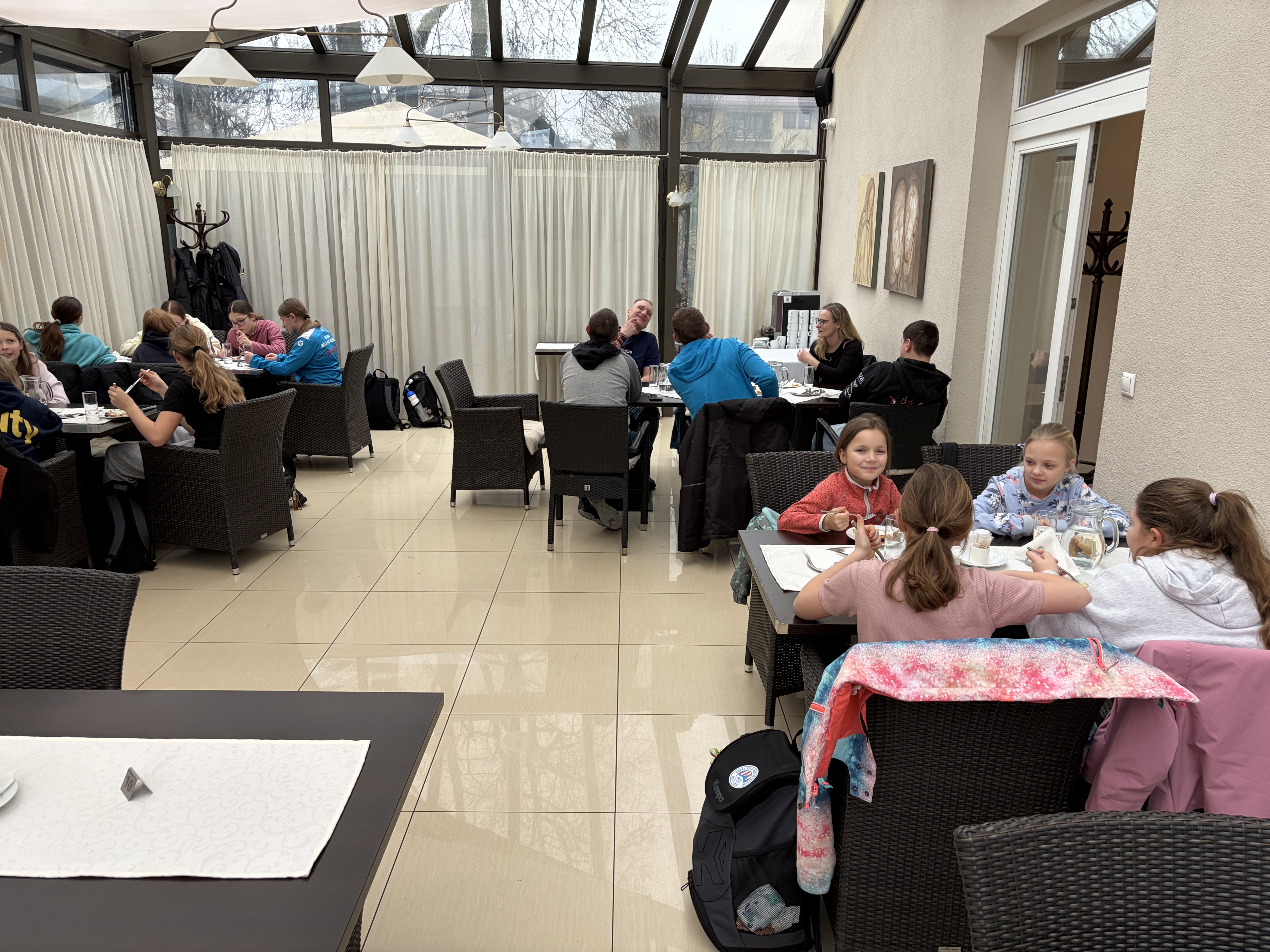 Zimní soustředění žaček v Suľovských skalách - fotka 4